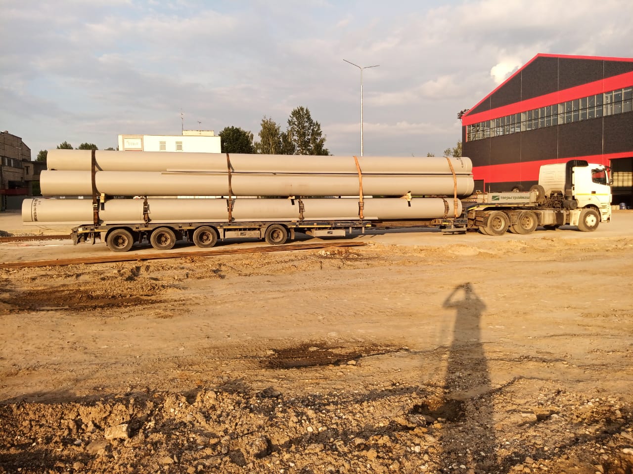 Перевозка крупногабаритных и тяжеловесных грузов по России